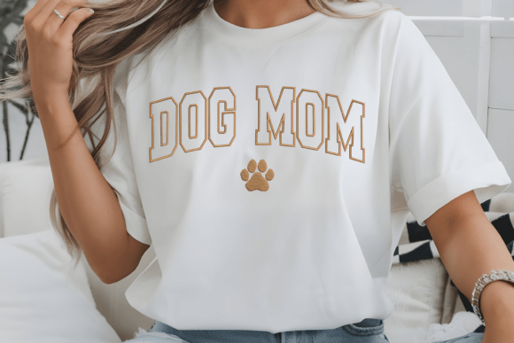 DOG MOM paw